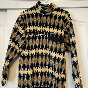 Patagonia synchilla size medium